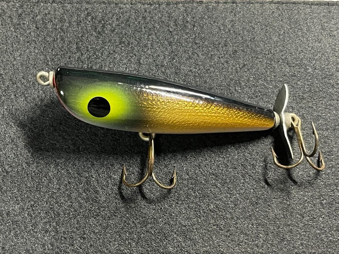 セット販売　ABU　AMBASSADEUR　2500CS　ROCKET他ルアー