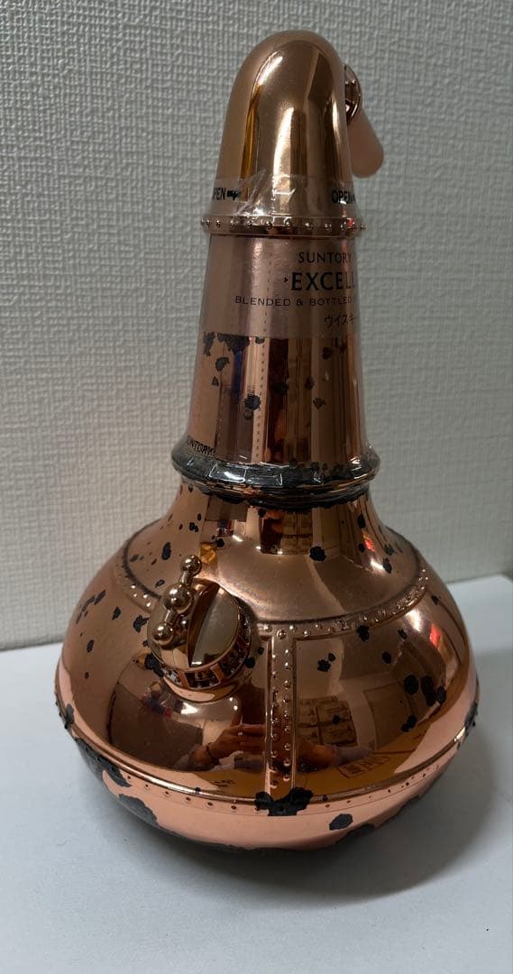 【未開栓・特級】サントリー古酒ポットスチル型ボトル ウイスキー760ml 43%