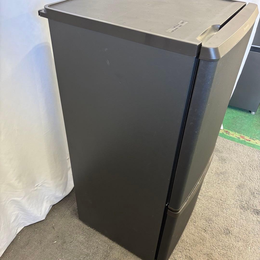 20　パナソニック　冷蔵庫　小型　130L　一人暮らし　綺麗　設置無料　安い‼️