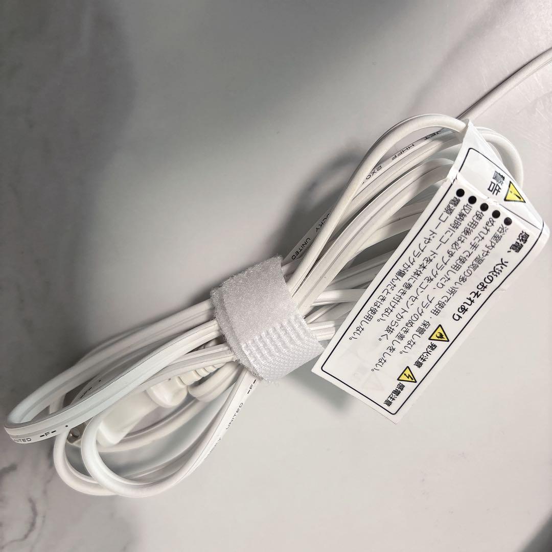 KINUJO ストレートヘアアイロン ホワイト　DS200 最新型