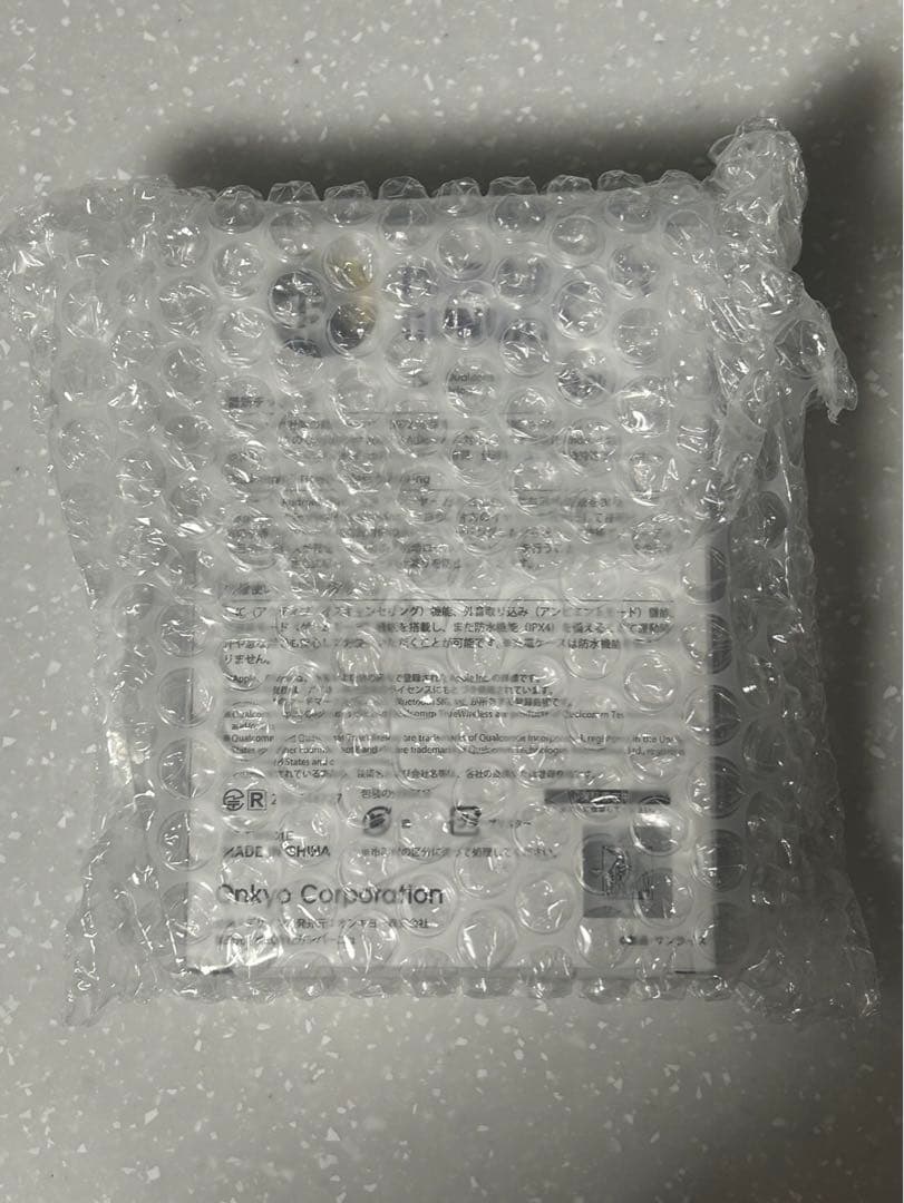 Onkyo ワイヤレスイヤホン　機動戦士ガンダム アムロ・レイ　アムロレイ