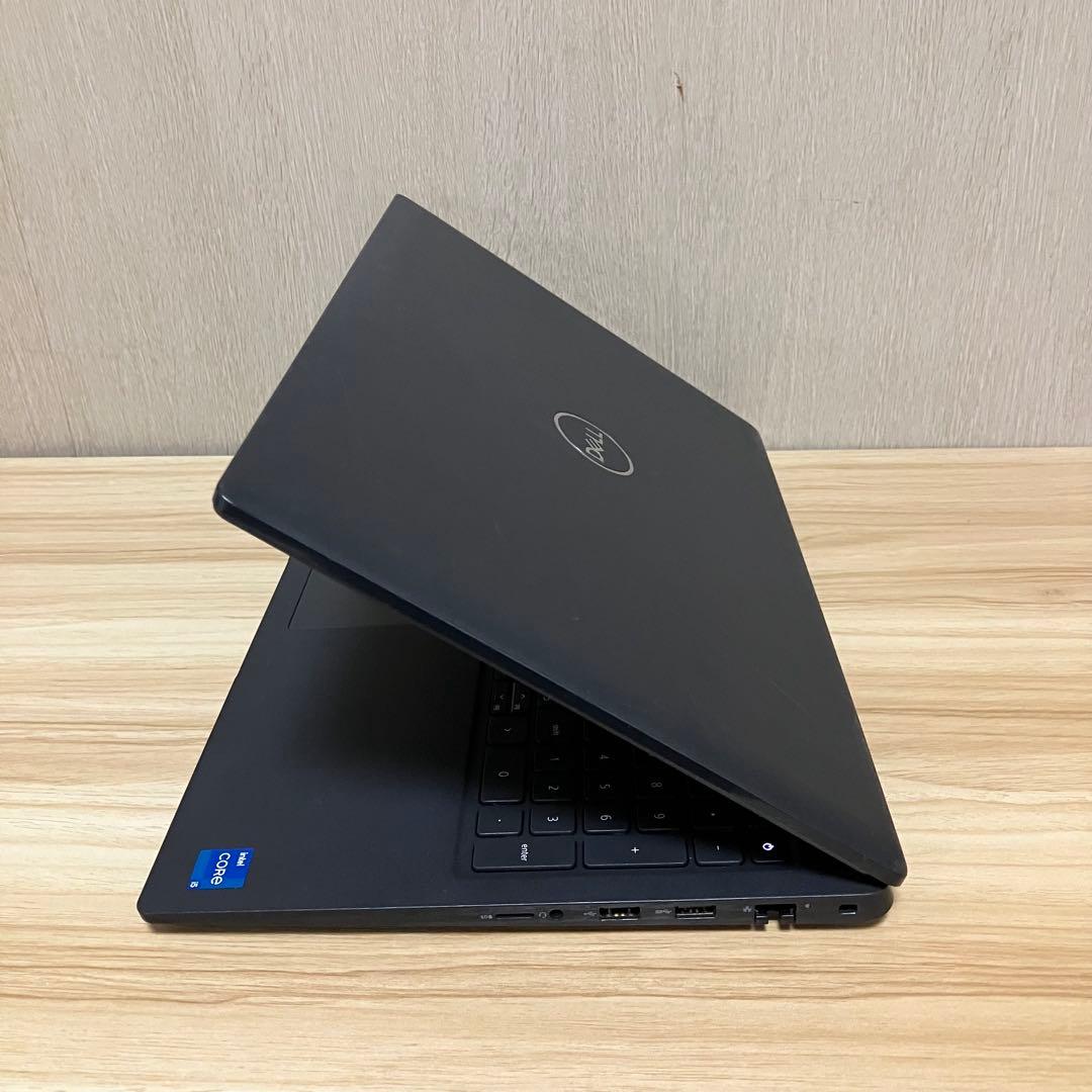 第11世代！DELL Latitude 3520 メモリ16GB テンキー 付き