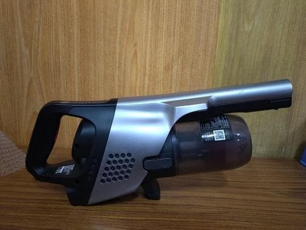 Y 中古 シャープ コードレス掃除機 ラクティブエア EC-SR5 S