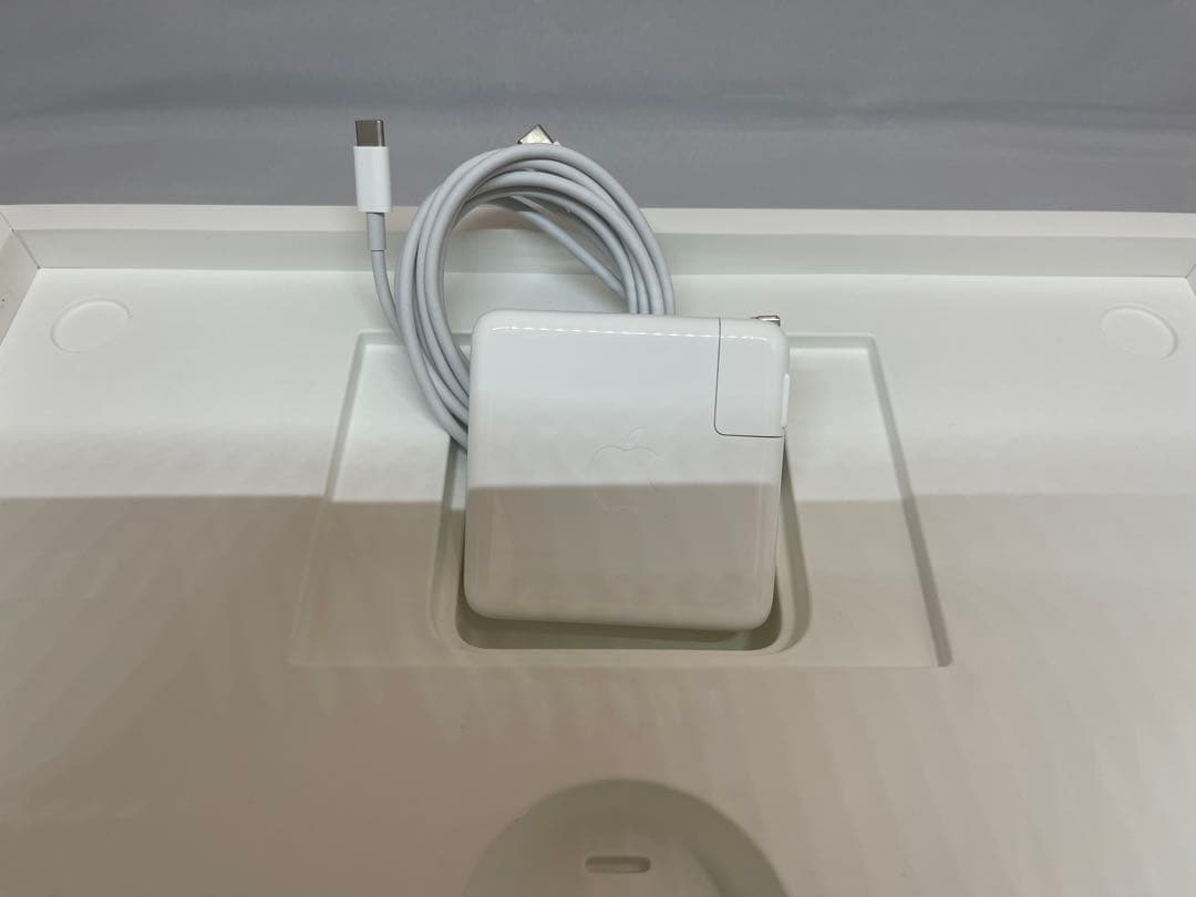 MacBook Pro16 i9/16GB/1TB 美品