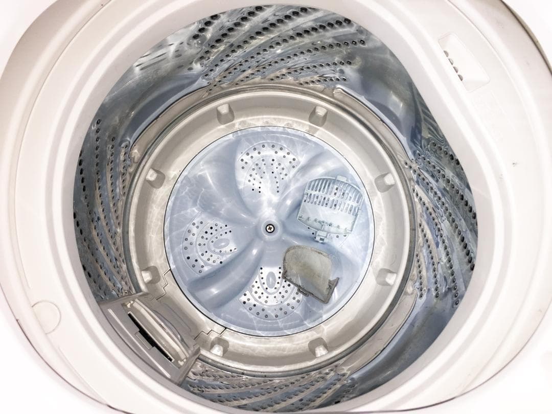 2018年製★美品 中古★ハイセンス 5.5㎏ 洗濯機【HW-G55A-W】