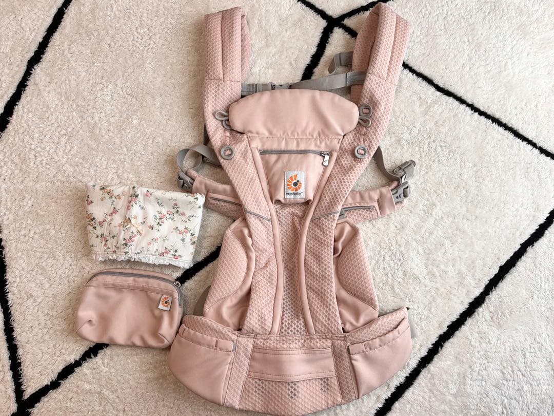 美品　エルゴベビー　 抱っこ紐　 オムニブリーズ　ピンククオーツ