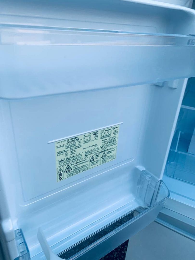 送料設置無料　SHARP ノンフロン冷凍冷蔵庫　SJ-14E3-KW