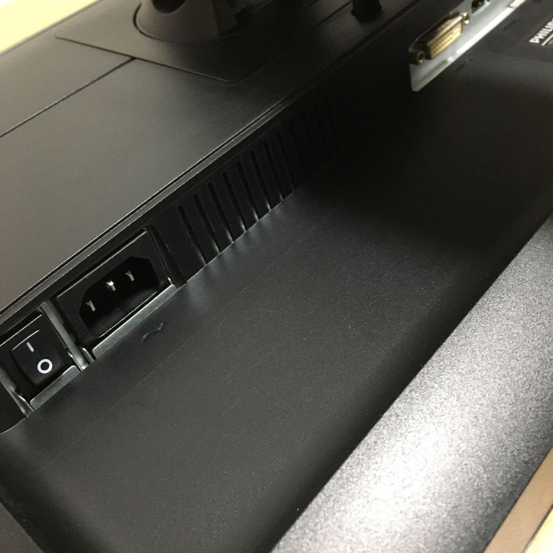 DELL VOSTRO Win11 大画面・高精細27モニター デスクトップPC