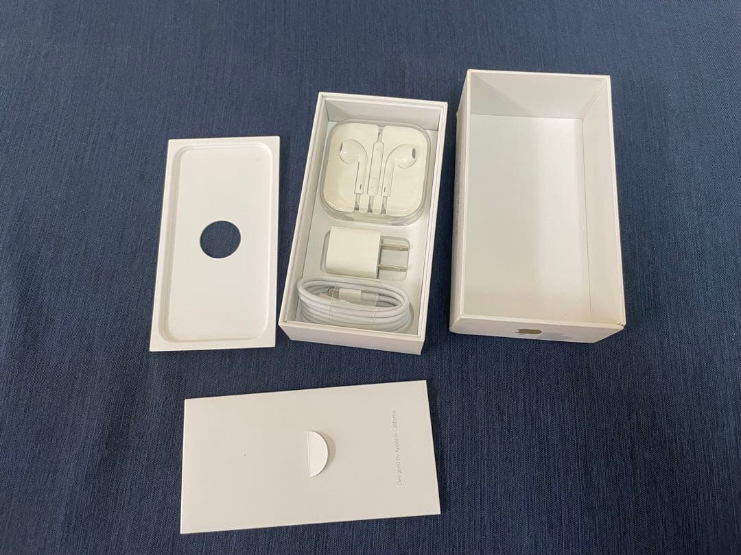 iPhone SE 第1世代16GB ゴールド　バッテリー容量87%