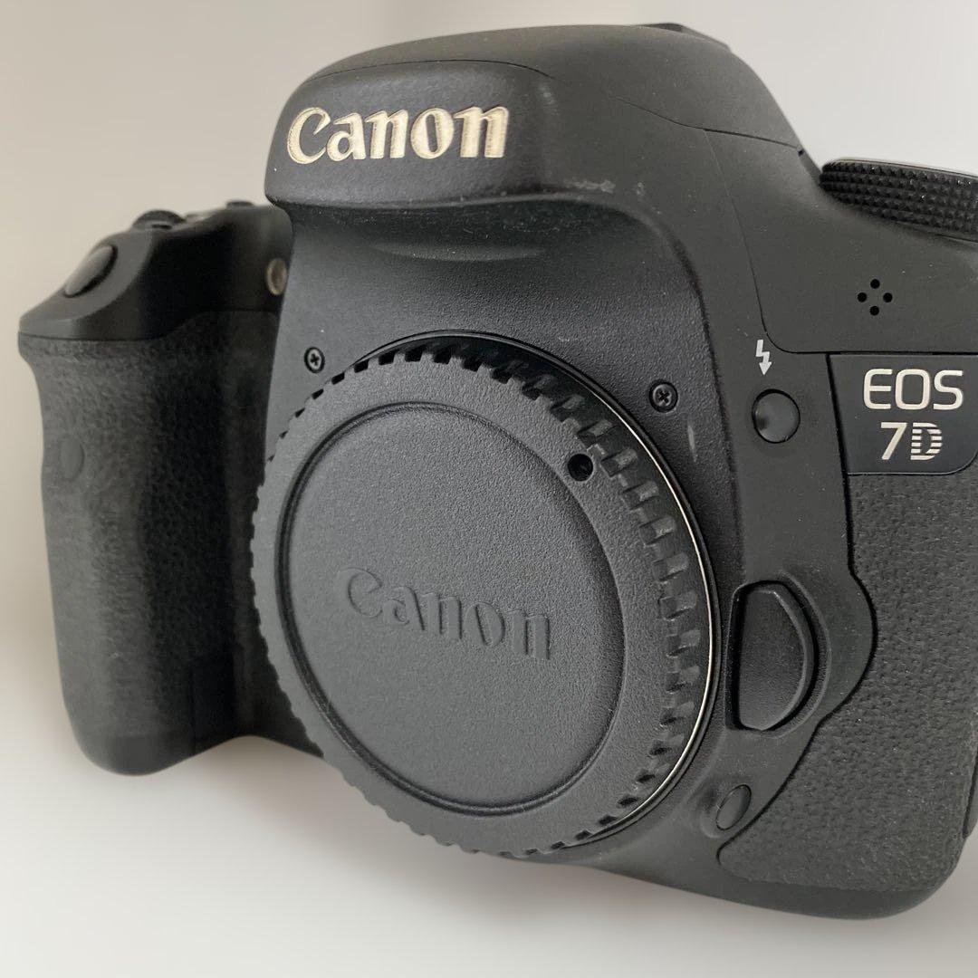 Canon EOS 7D 一眼レフカメラ 本体