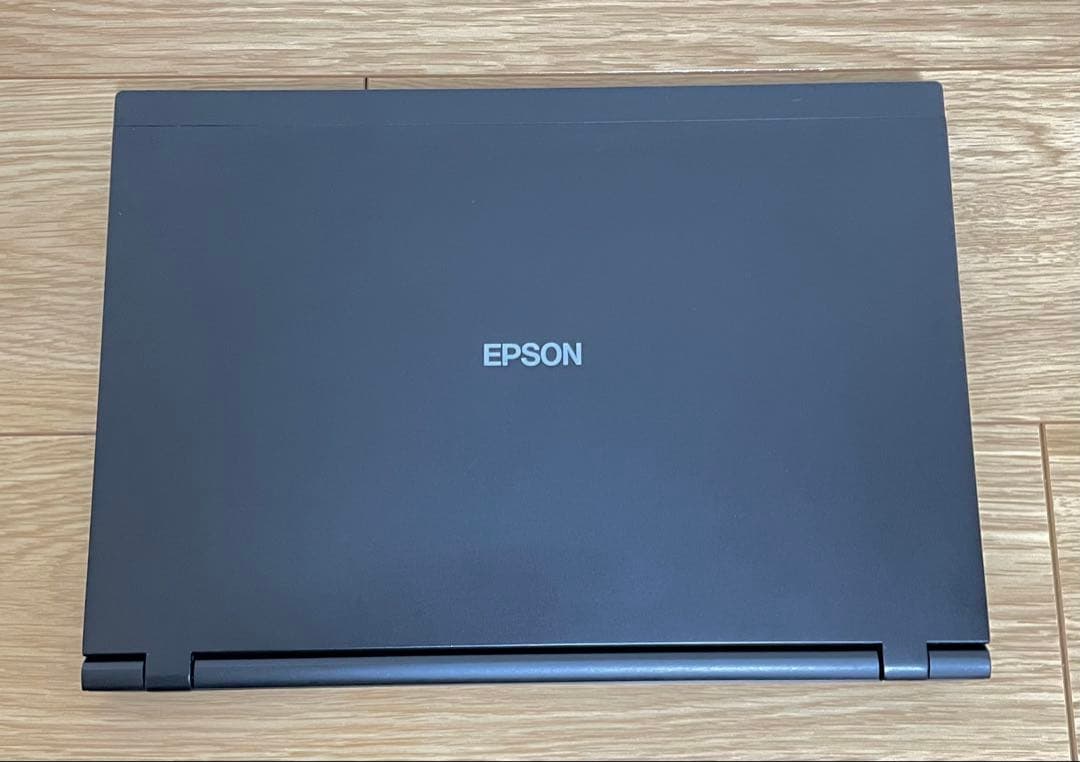 【美品】EPSON Endeavor FHD i7-6500U 16GB SSD