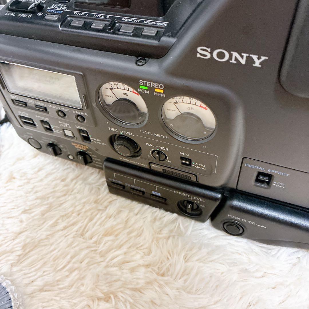 SONY ソニー 8ミリビデオカメラ CCD-V5000　ジャンク 付属品付き