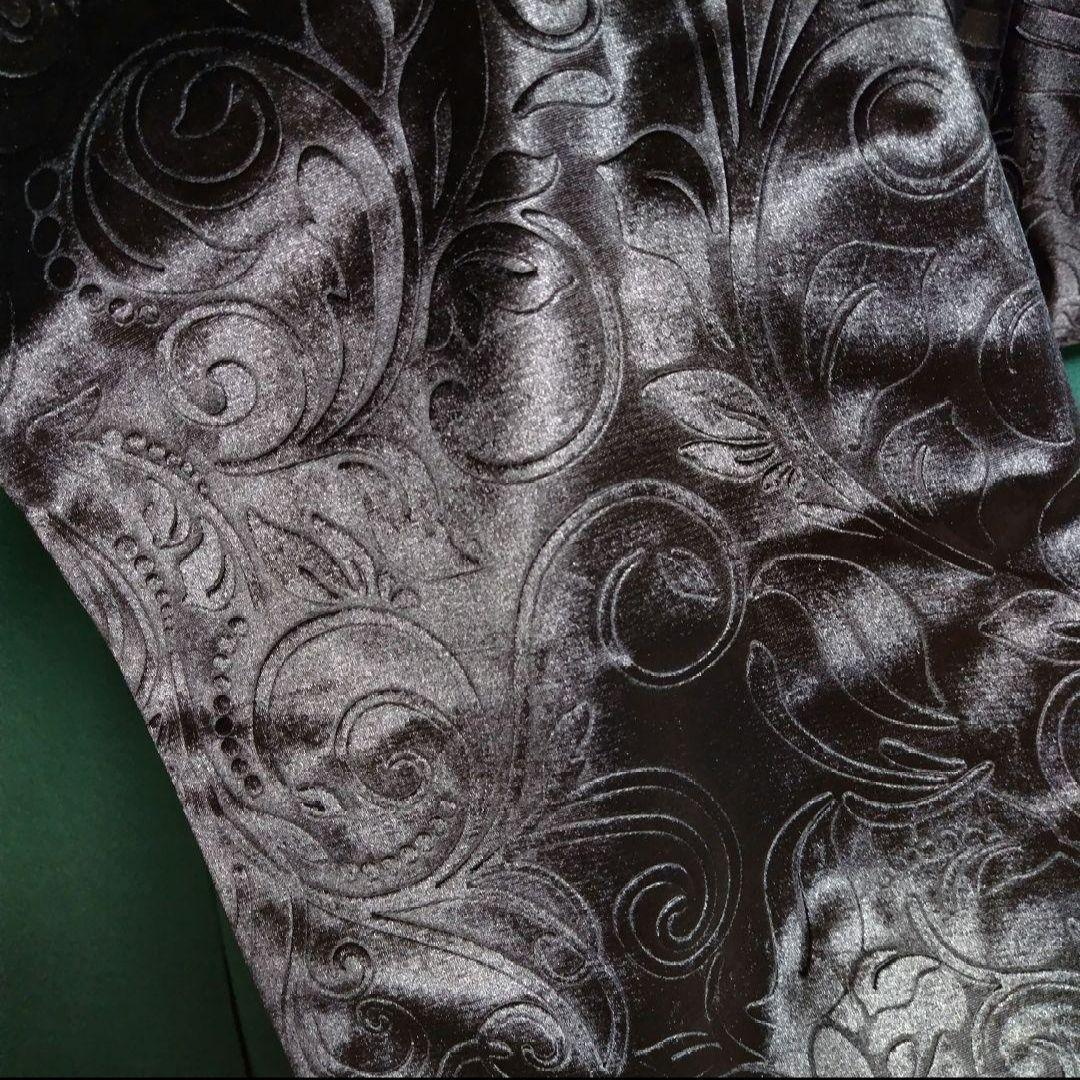 SALE中☆振袖フルセット(7点)・成人式・緑・色無地振袖・三つ紋・モノトーン