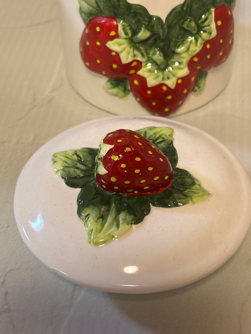 イチゴのキャニスター　 3点セット