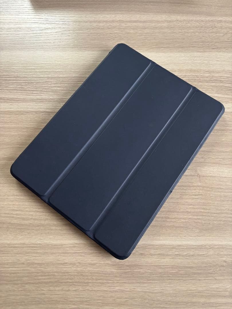 iPad 第9世代 64GB SIMフリー　ほぼ未使用に近い　3点セット