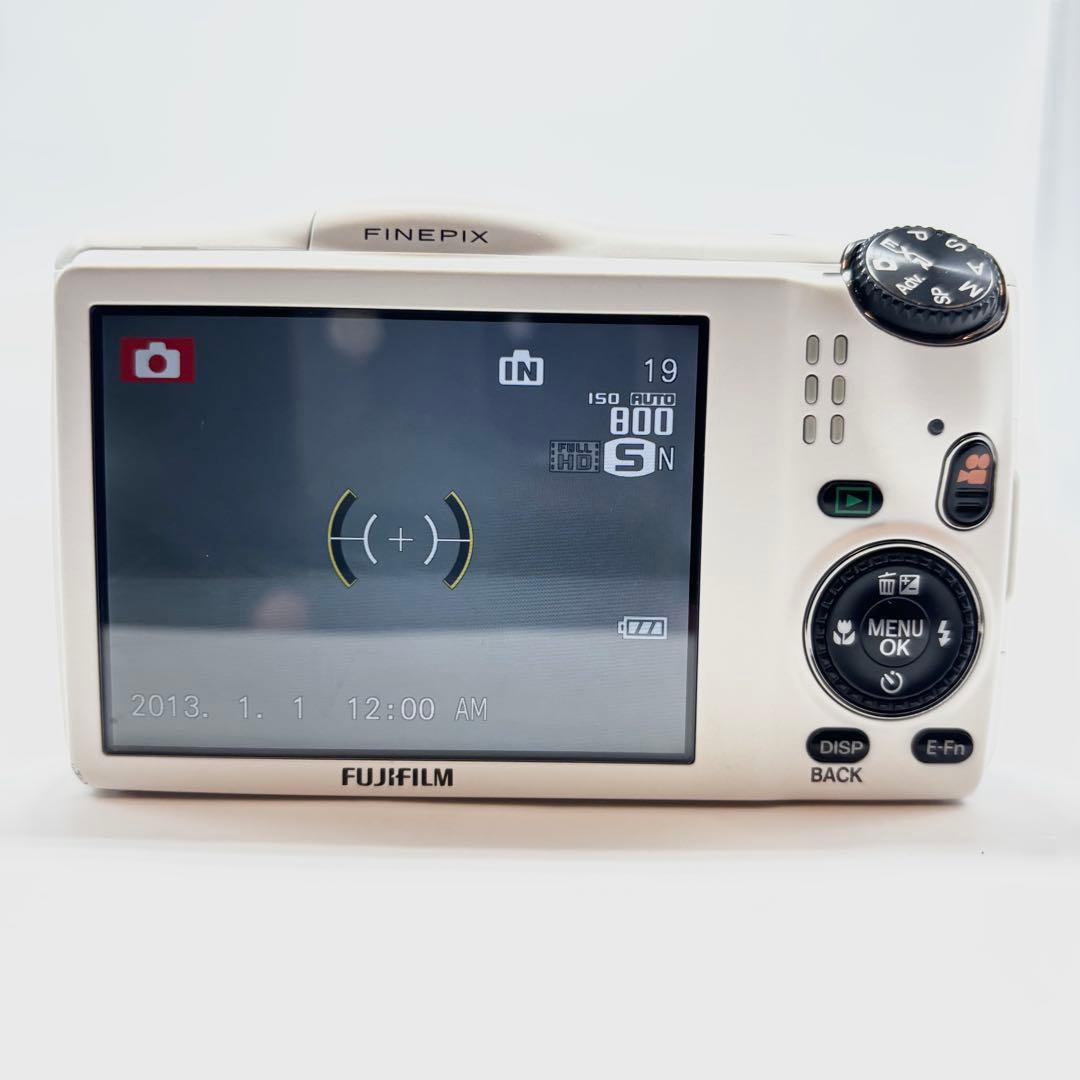 【週末限定値下げ】【美品】FUJIFILM FinePix F820EXR