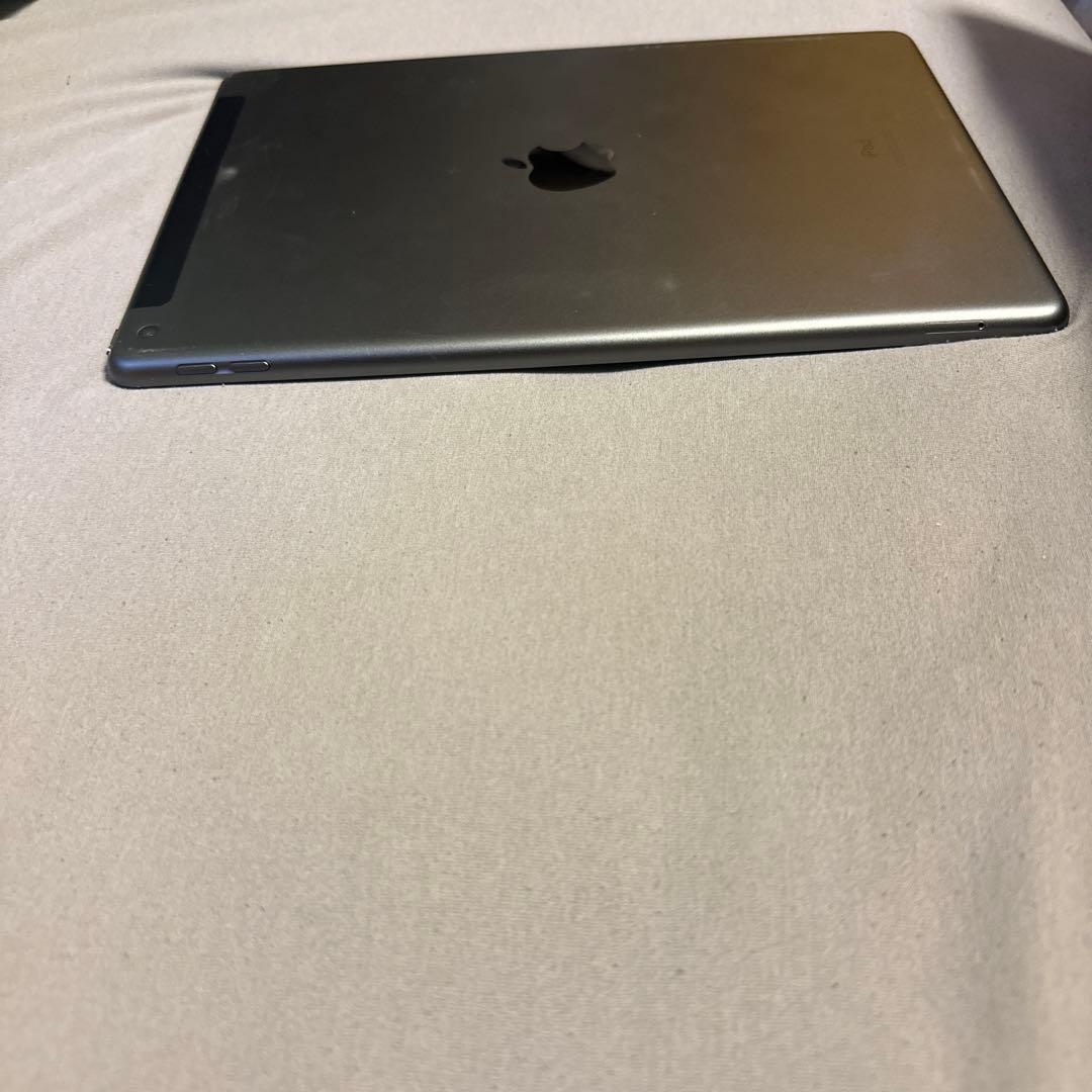 Apple iPad 第9世代 64GB SiMフリー 1