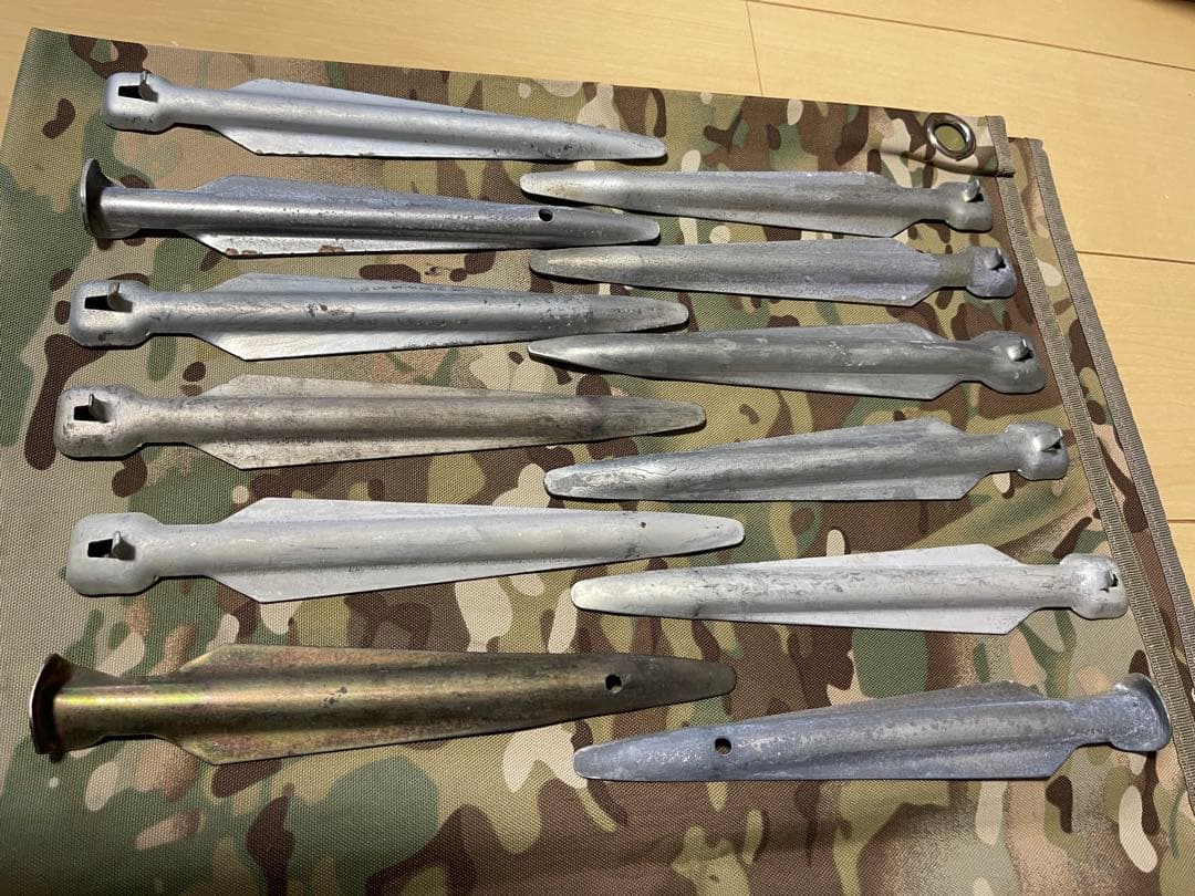 東ドイツ軍幕　4枚　デッドストック品　洗浄済　ワックス処理済　ポール、ペグセット