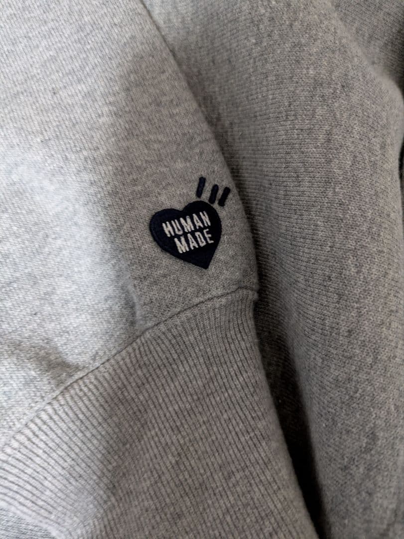 HUMAN MADEダッグ　パーカー