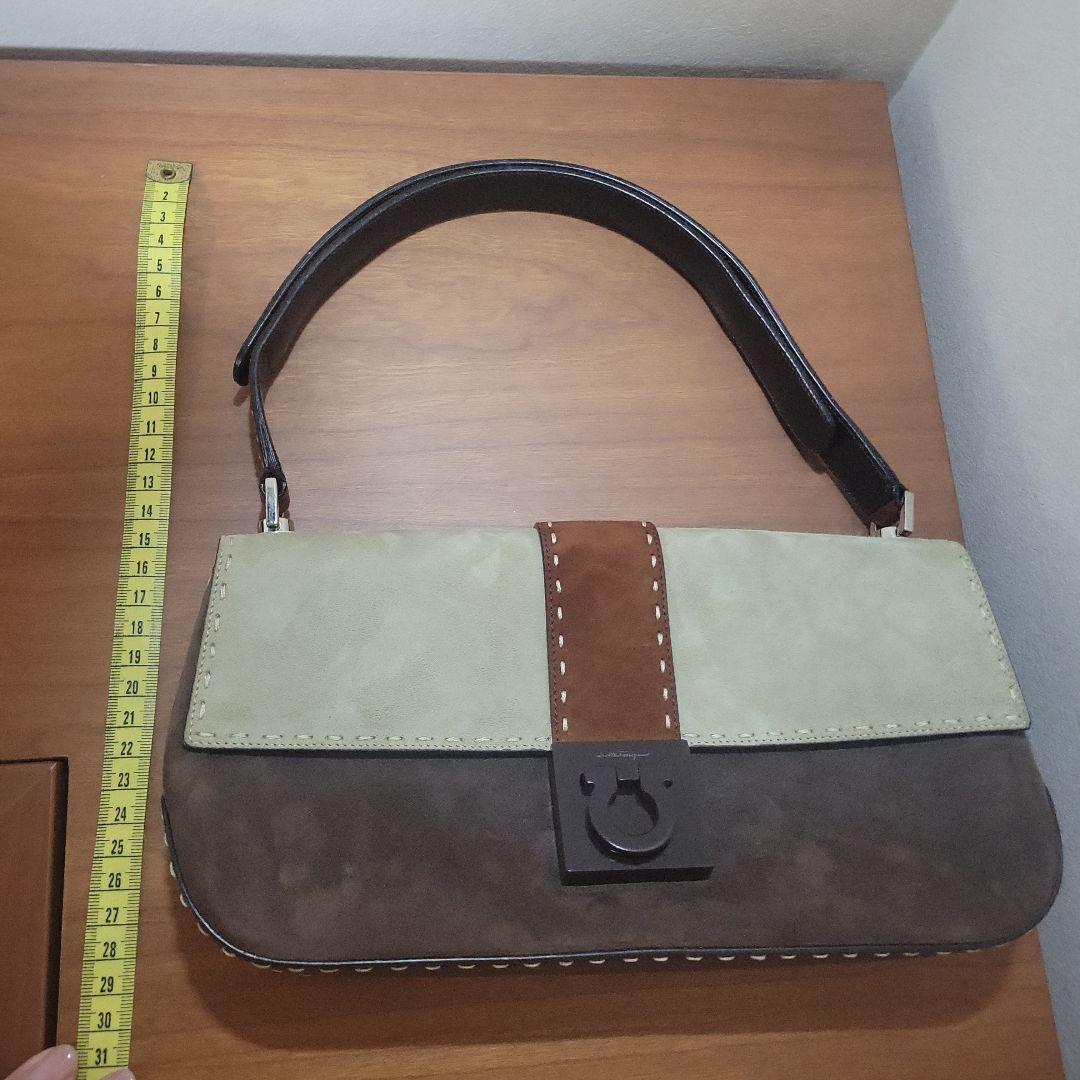 Ferragamo ショルダーバック
