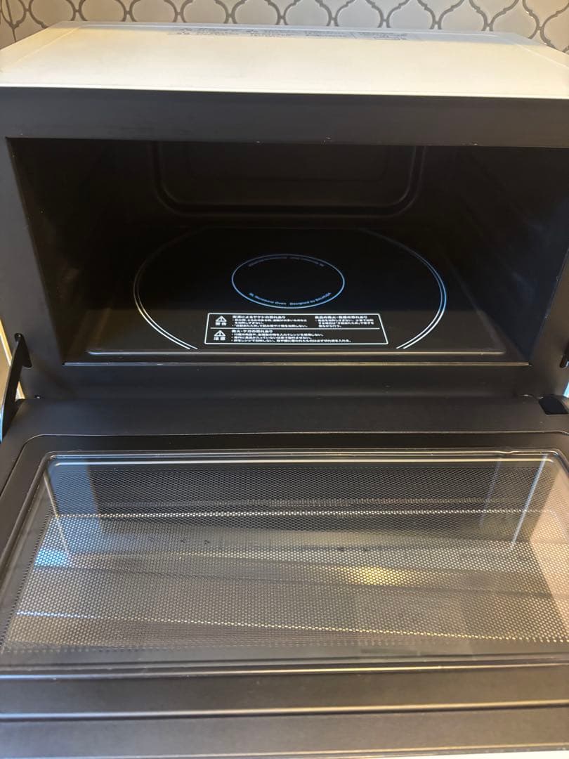 A*y様 【綺麗・訳あり】バルミューダ　K04A-WH 2021年式　動作確認済