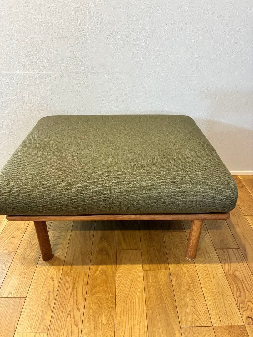 飛騨家具　SATUKI オットマン・スツール ミモザグリーン色