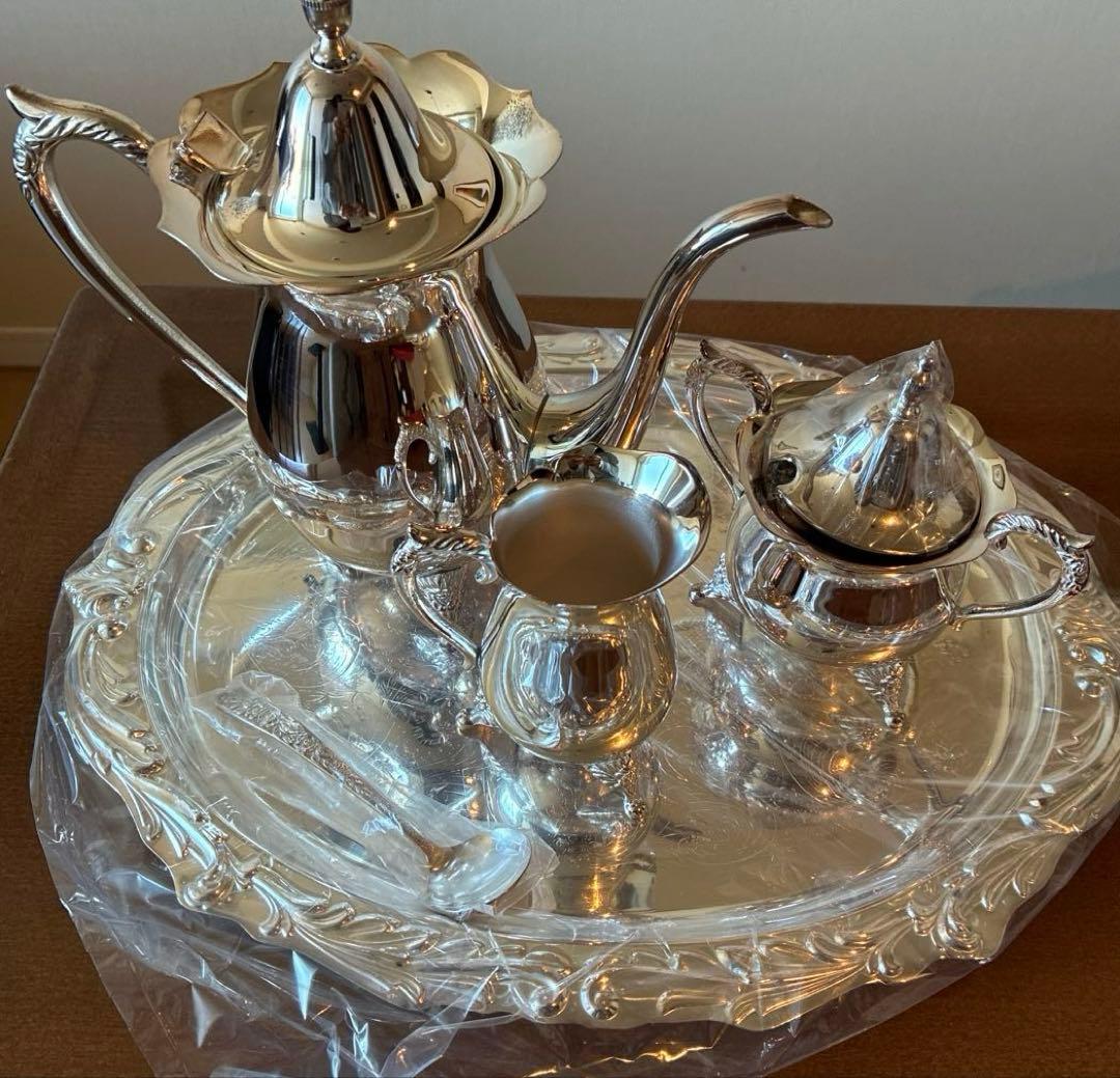 早川シルバー　ローズコーヒーセット　未使用　(トレイにワケあり)