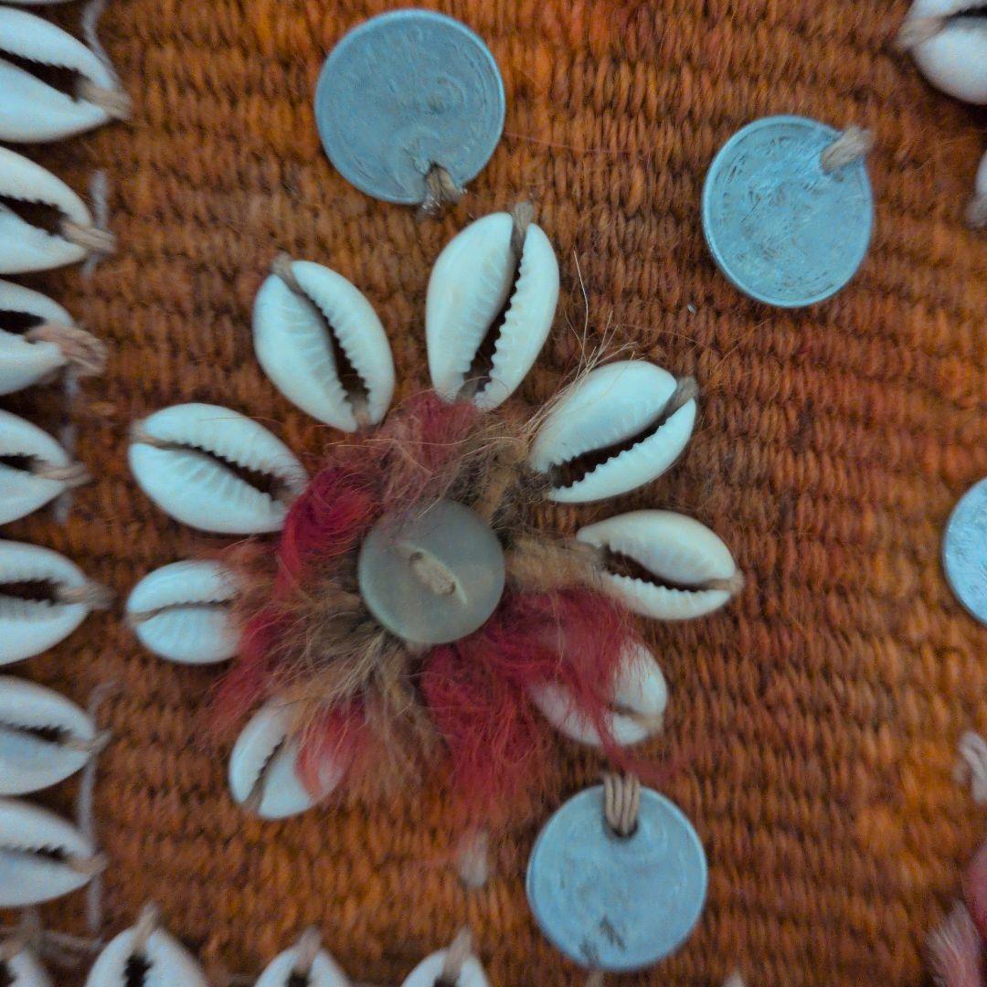 カラッシュ族の70年代のヴィンテージ・バッグ(キリム・手作り・硬貨・・貝殻