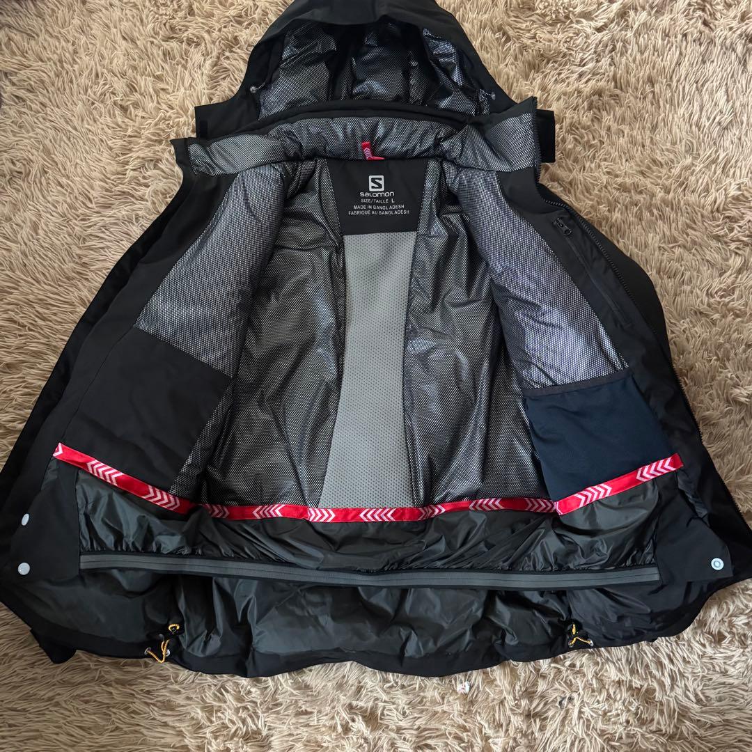 moca様　SALOMON 　スキーウェア　ダウンジャケット　フード付　ブラック