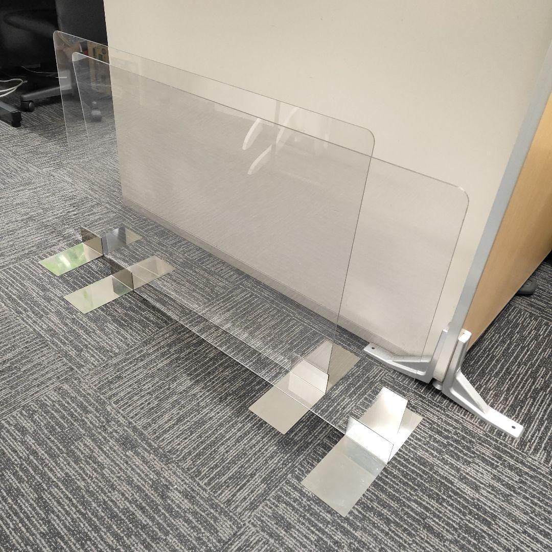アクリル製オフィスパーテーション80✕90cm１枚、60✕90cm２枚