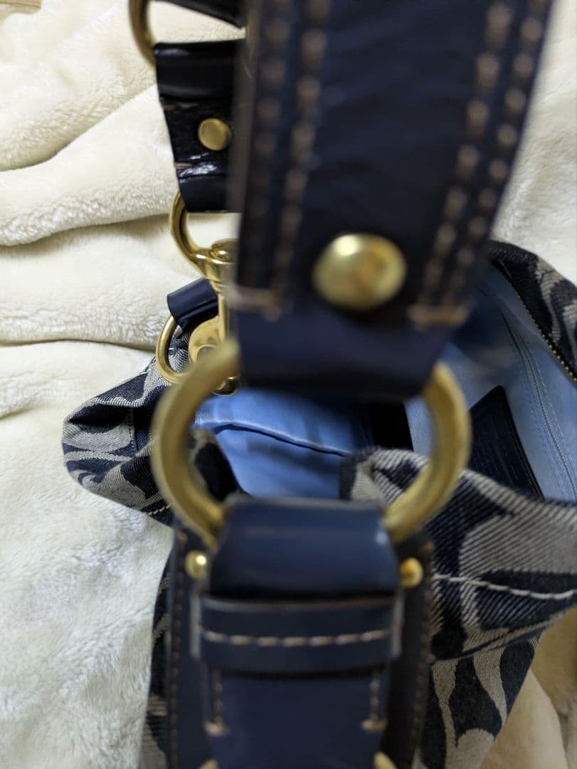 COACH ワンショルダーバッグ デニム風 ネイビー　美品
