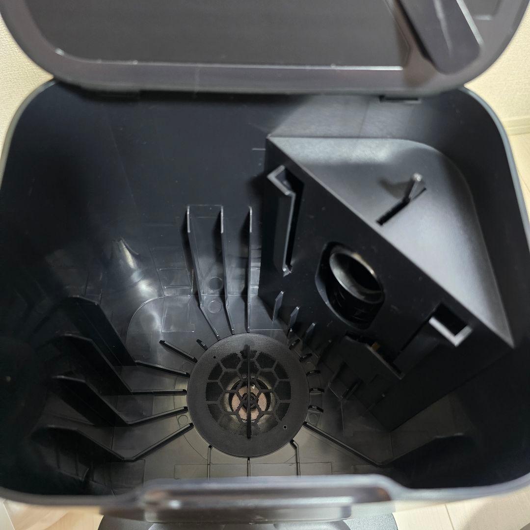 【超美品】ルンバ i3+ ロボット掃除機 ブラック 純正ゴミ袋付き