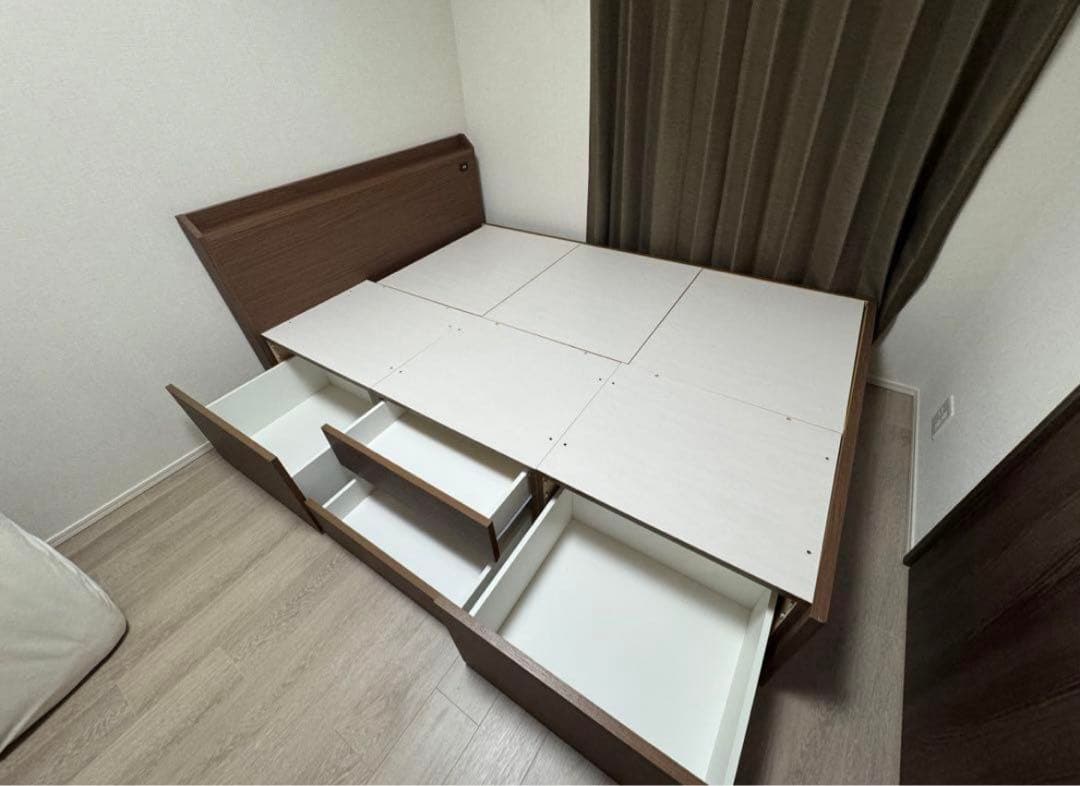 ダブルベッドフレーム 収納付き コンセント