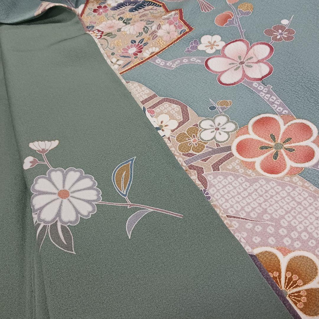 裄68.2、身丈158.3cm☆正絹　良家のちりめん訪問着　青磁色に扇面と梅
