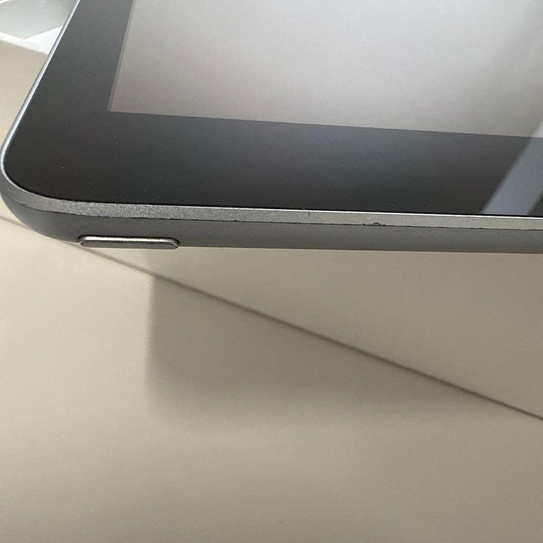 iPad (第6世代) Wi-Fi 128GB スペースグレー