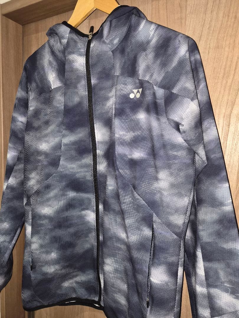 本日限定値下げ！YONEX メッシュジャケット ウォームアップパーカー　Mサイズ