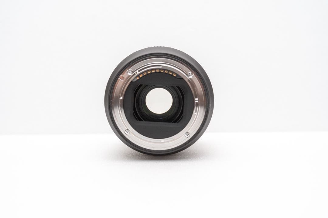 SIGMA 28-70mm F2.8 DG DN (Eマウント)