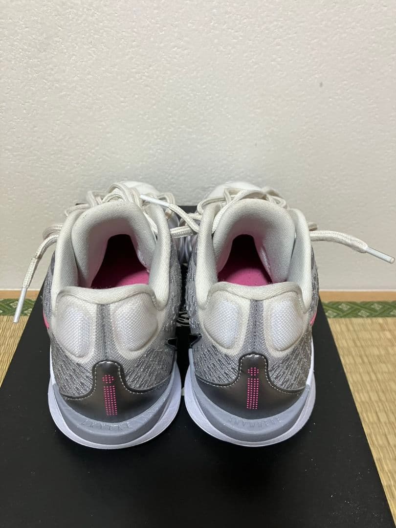 シューズ(女性用) Nike Sabrina2 EP