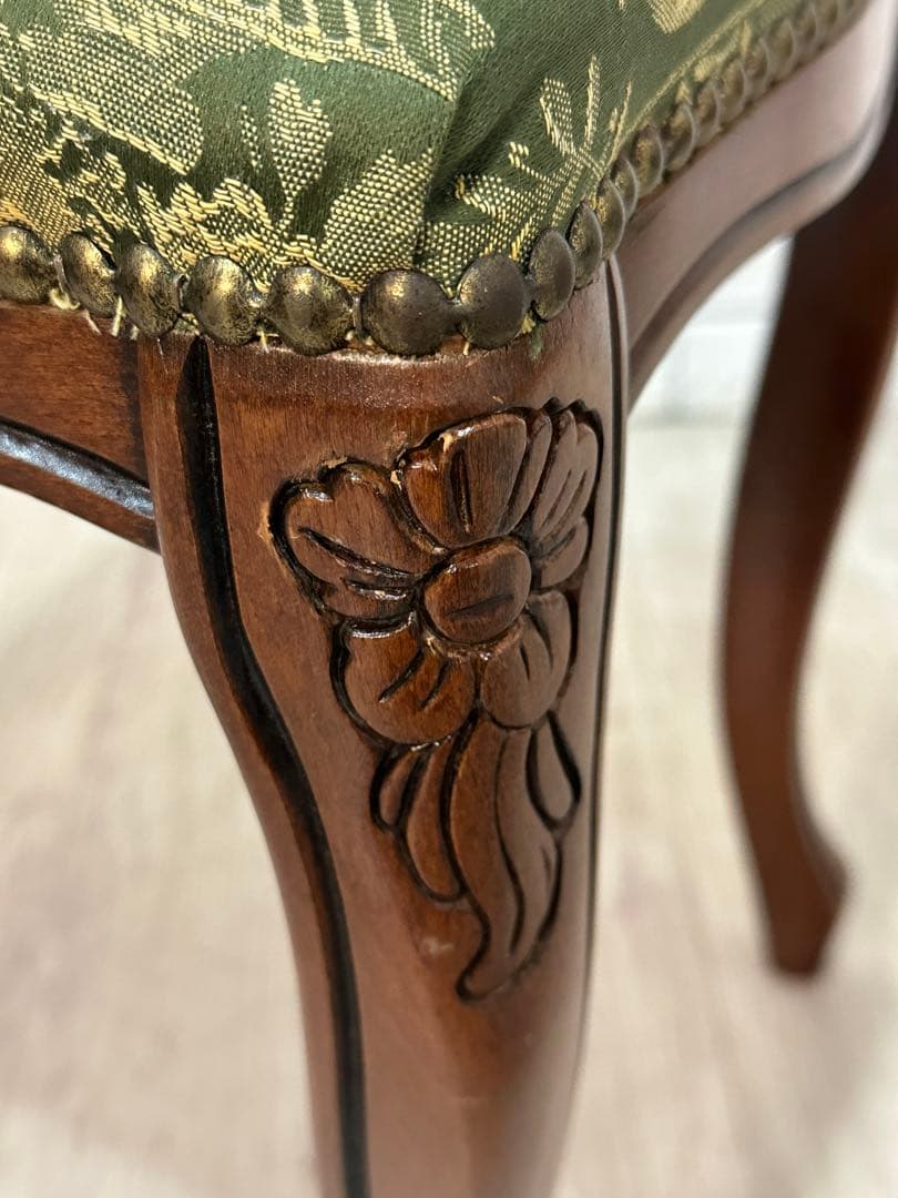 ⭐️【全国送料無料】3万円　スツール　椅子　腰掛け　猫脚　ヨーロピアン　オットマン