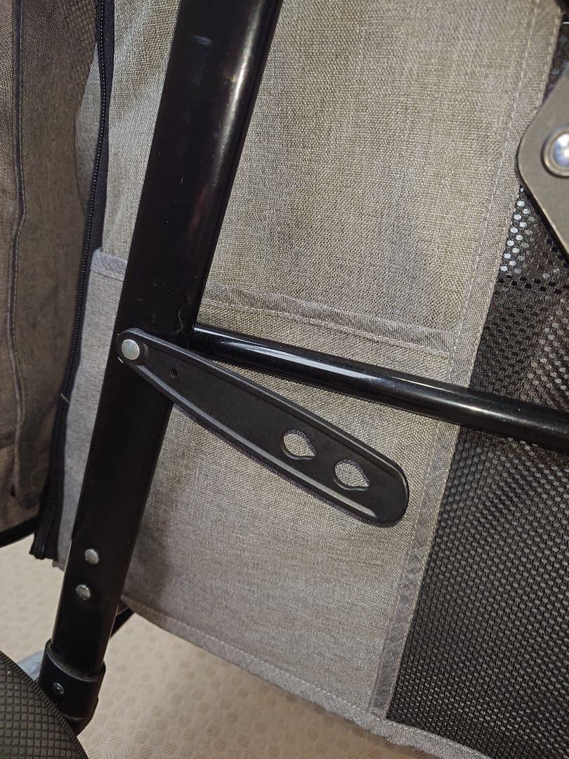 ペットカート グレー スチールフレーム　中型犬用　 折りたたみ式　耐荷重30kg