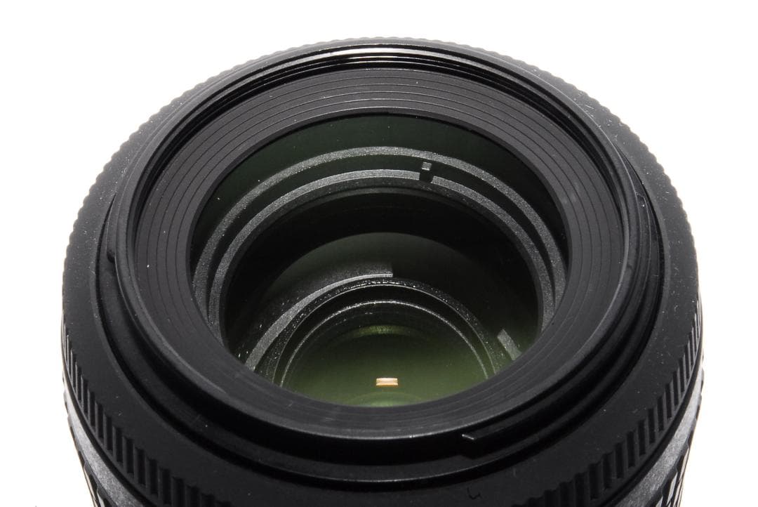 使用回数少な目 Wi-Fi搭載機 Nikon D5300 ダブルレンズセット