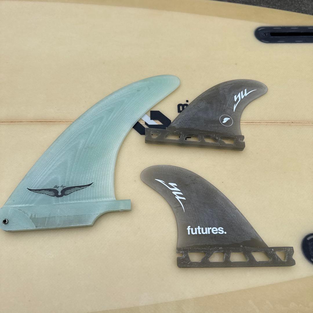 H.F.B. MID 7.0x20 7/8x 2 11/16 43.4Lフィン付