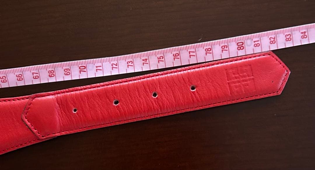 GIVENCHY ジバンシー　ベルト　ヴィンテージ　赤　ゾウ　フランス製　希少