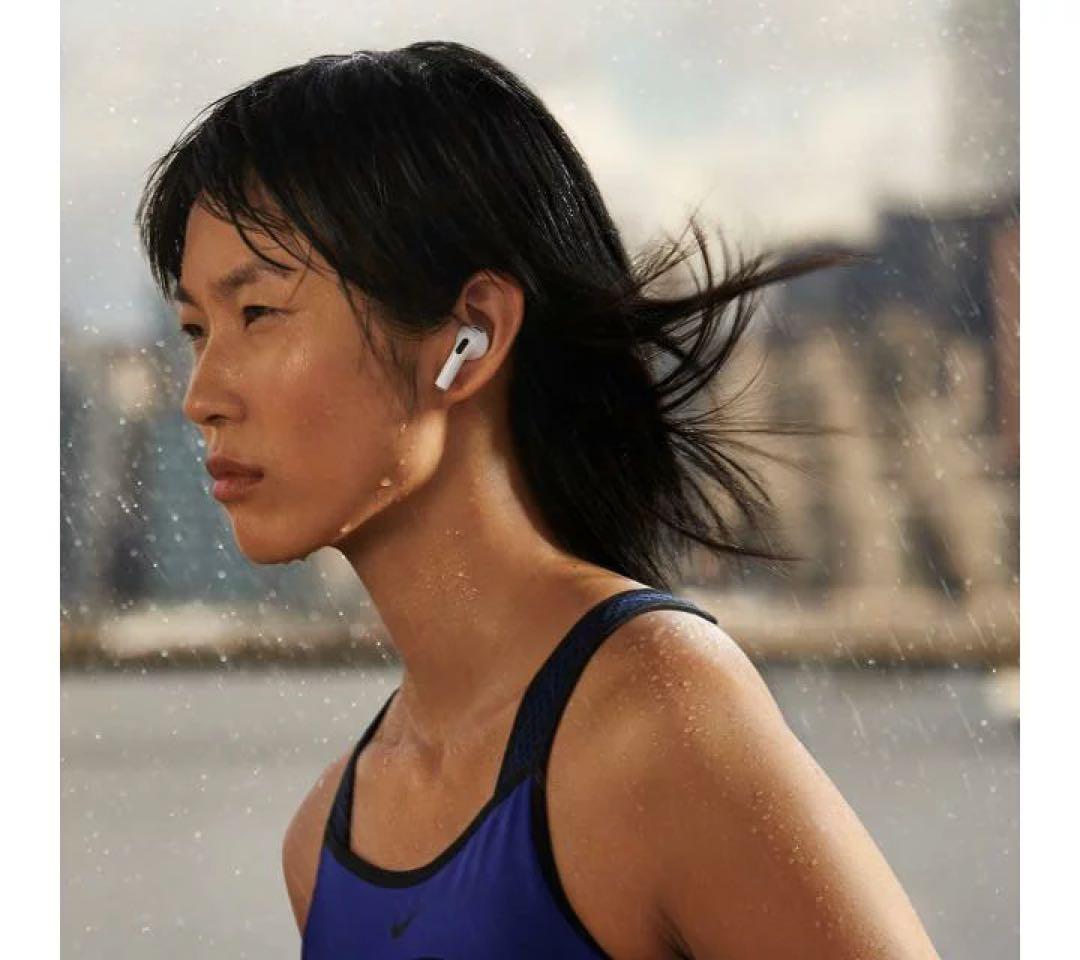 AirPods 充電ケース付き第3世代