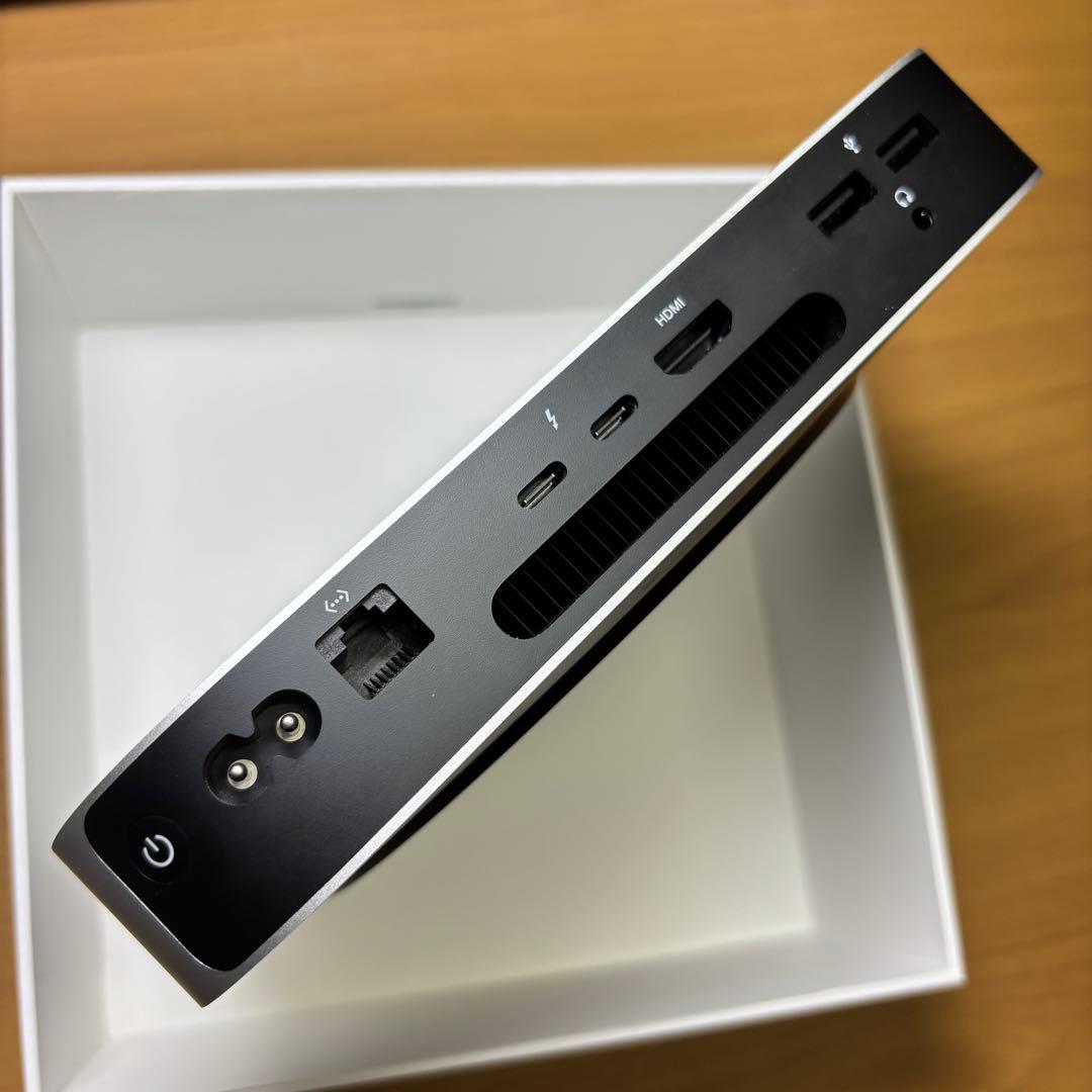 Macデスクトップ M2 Mac mini (8GB / 256GB)