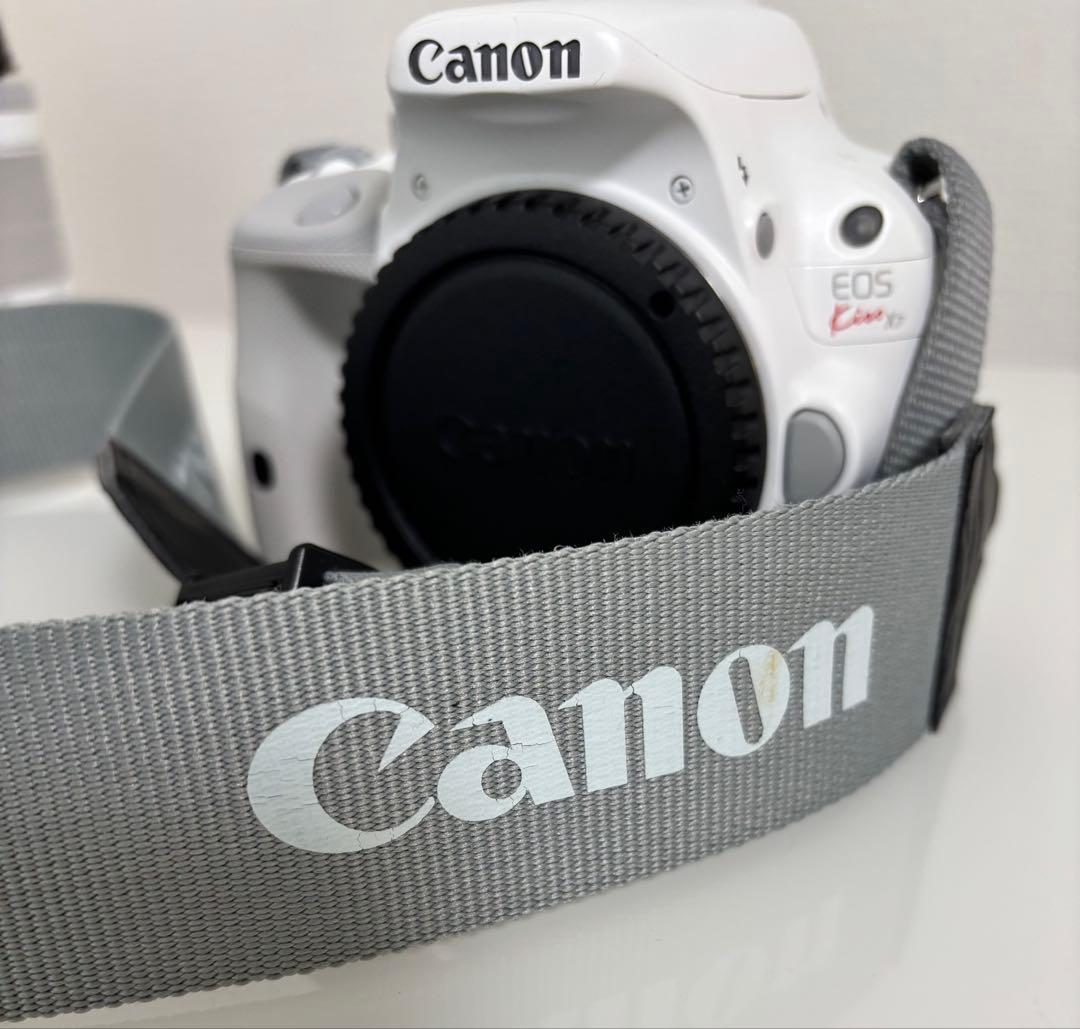 Canon EOS KissX7ホワイト レンズ2本付き
