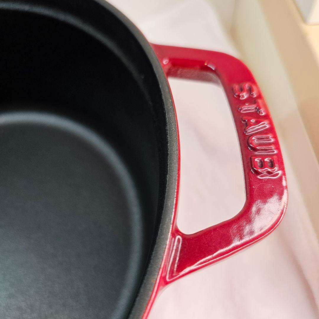 STAUB ストウブ 鋳物ホーロー鍋 ピコ・ココット 24cm ラウンドチェリ