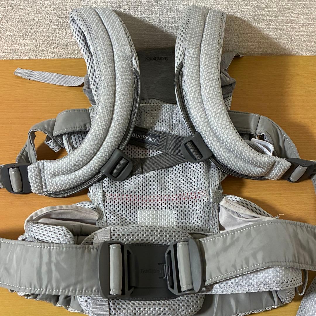 ベビービョルン ハーモニー メッシュ シルバー 抱っこ紐