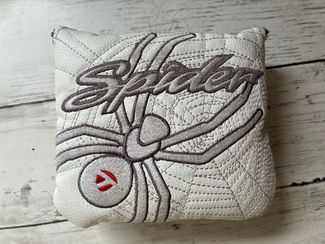 テーラーメイド スパイダーツアーレッド 2017年発売パター