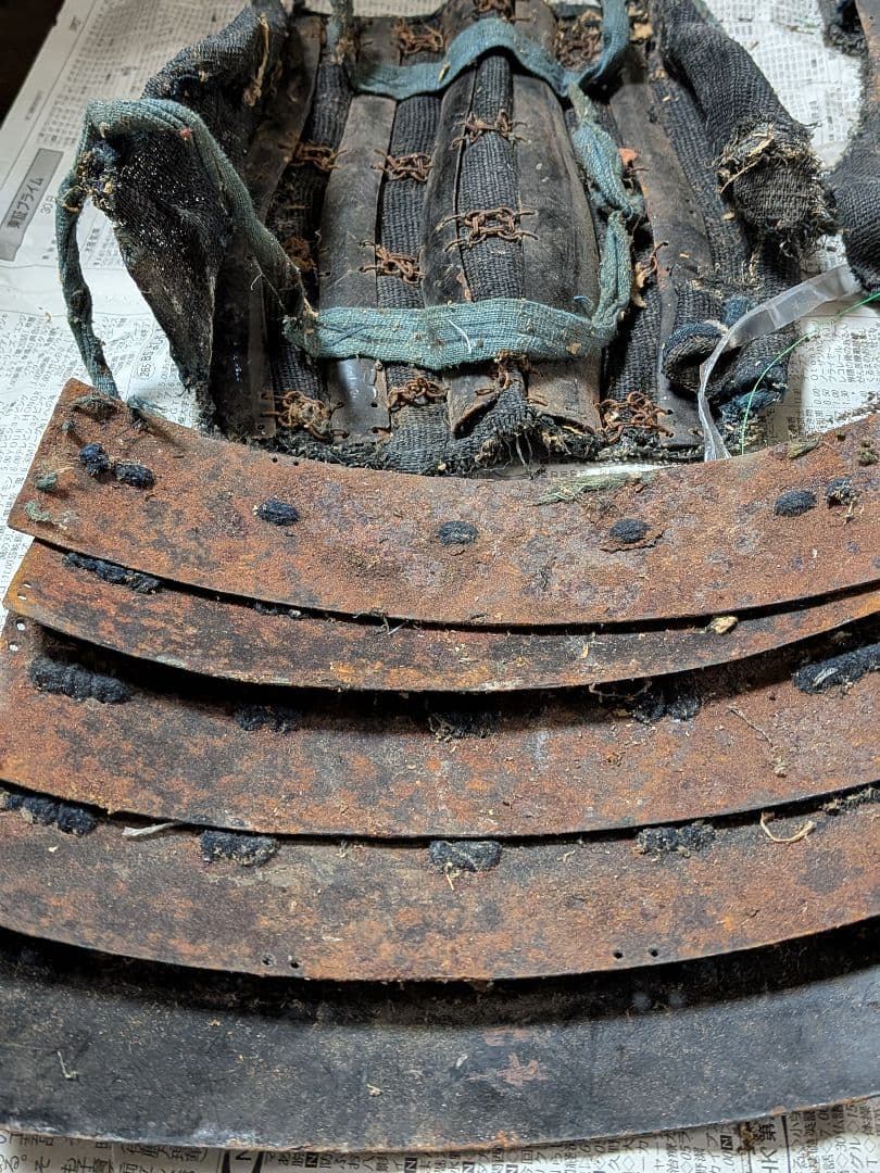 時代本歌武具合戦残骸シリーズ鉄地片袖籠手脛当凄まじい迫力当時物コレクション